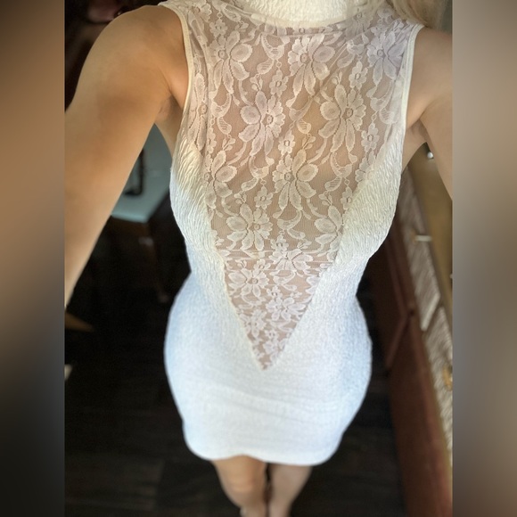 Vintage 1980s Lace Bodycon Dress - Picture 2 of 11